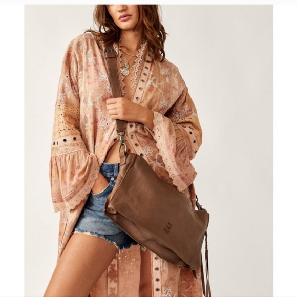 NWT We The Free Dixon Crossbody Desert Taupe Leather - Picture 1 of 16